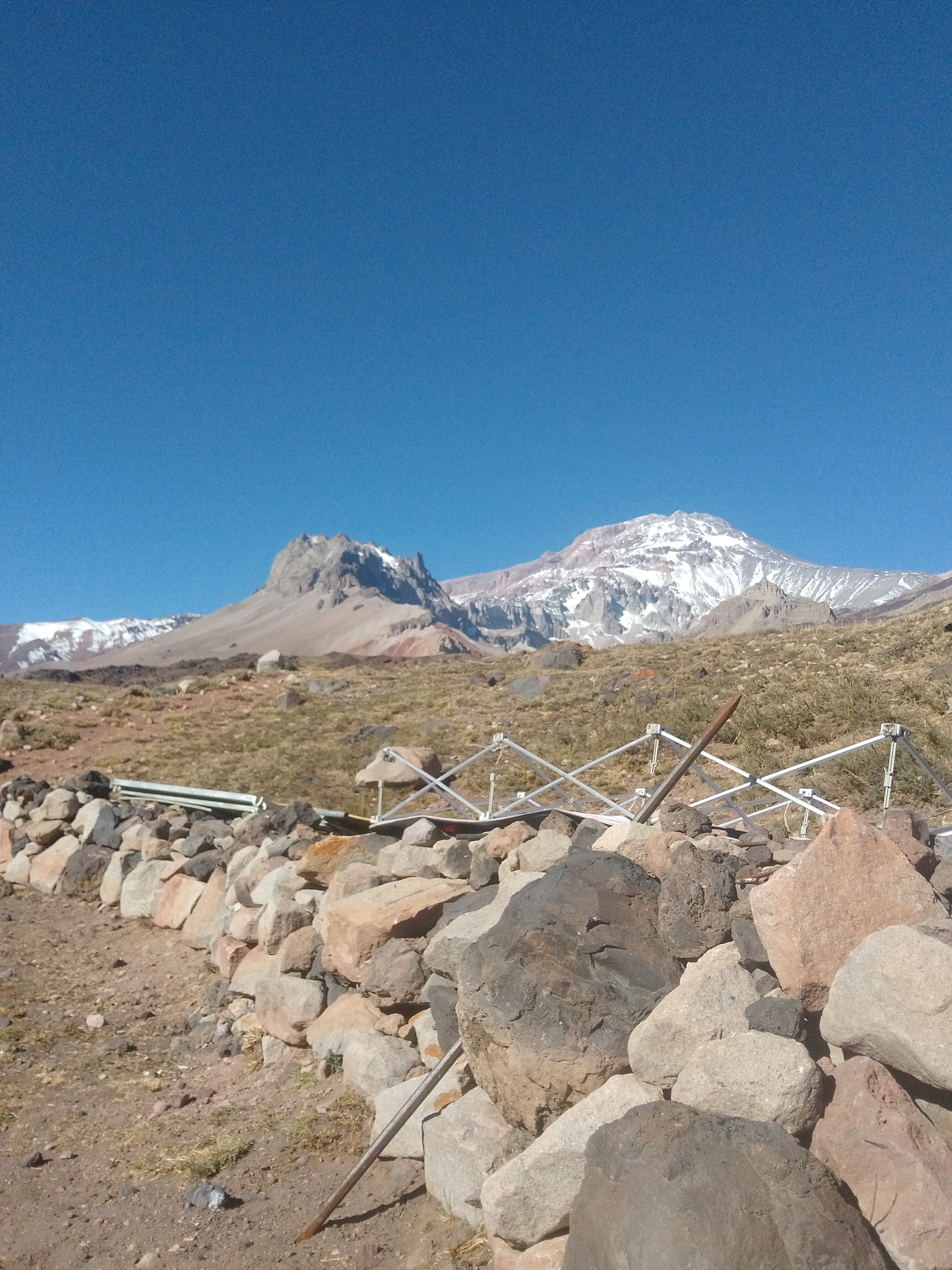 Refugio Volcán Tupungato 