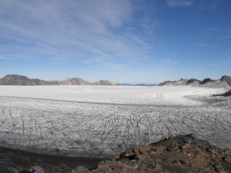 Cráter y Glaciar del Sollipulli