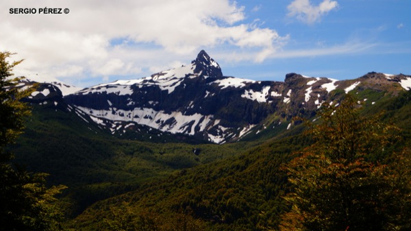 Cerro Quinquilil o Colmillo del Diablo