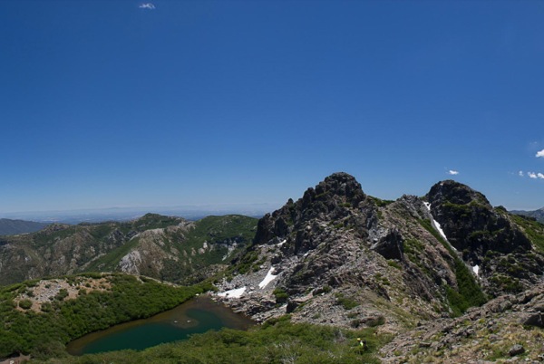 Laguna Huemul desde Cerro Las Cabras Laguna Huemul desde Cerro Las Cabras