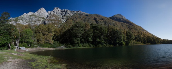 Laguna la Plata desde el lugar de campamento Laguna la Plata desde el lugar de campamento