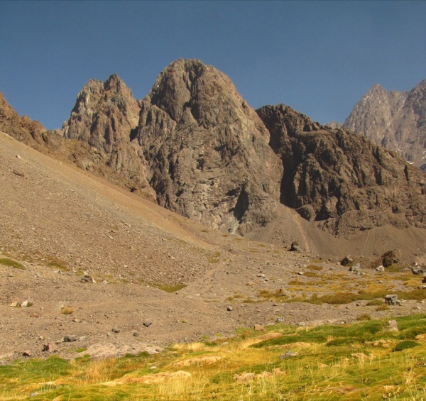 Aguja y vega de Nacimiento