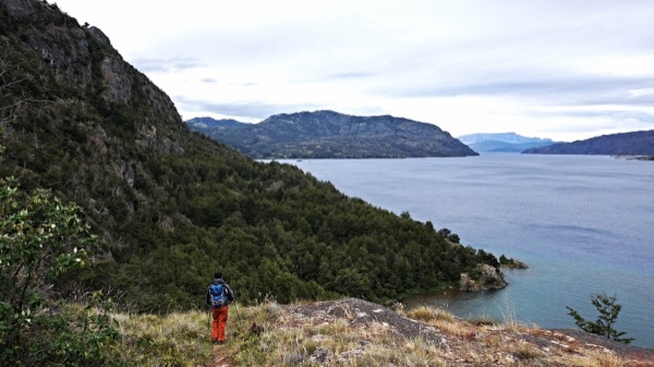 Primera bajada sendero Los Coigües