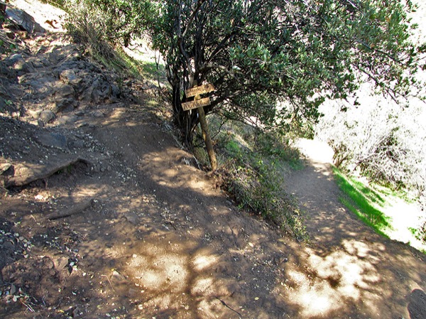 Desvío hacia la cascada