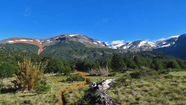 Vista a la cara sur del Sollipulli Vista a la cara sur del Sollipulli