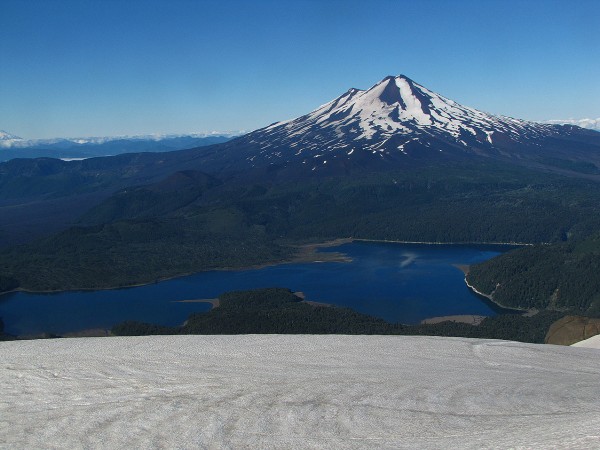 Llaima desde la Sierra Nevada