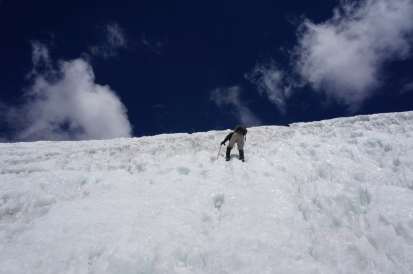 Caminando por el glaciar