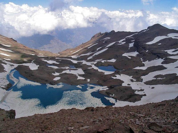 Laguna de Reyes descongelándose Laguna de Reyes descongelándose