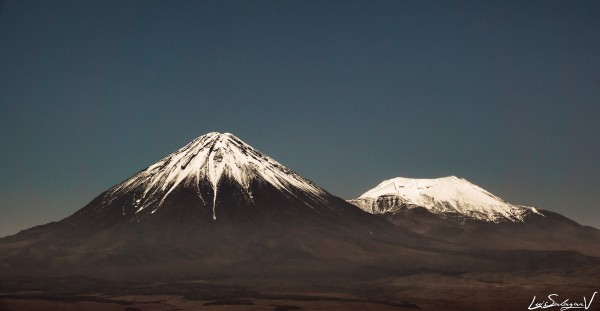 Licancabur y Juriques desde San Pedro de Atacama