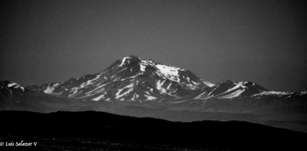 Llullaillaco desde Llanos de Chajnator