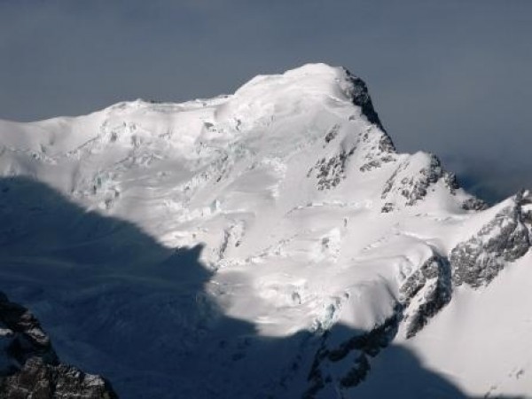 Vista a la Columna o Nevado de los Leones