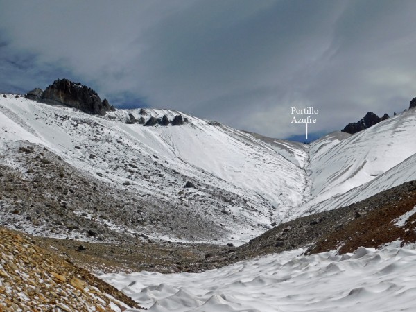 Ascenso al Portillo Azufre