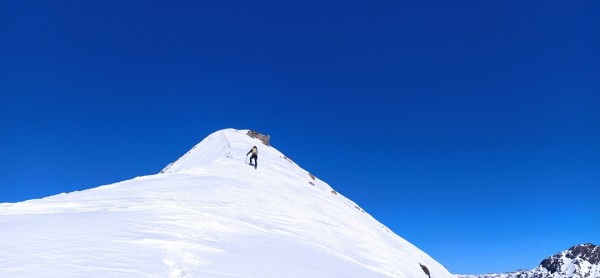 Próximo a la falsa cumbre del Punta Rodríguez