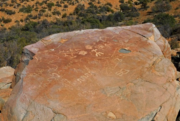 Petroglifos sector El Espino