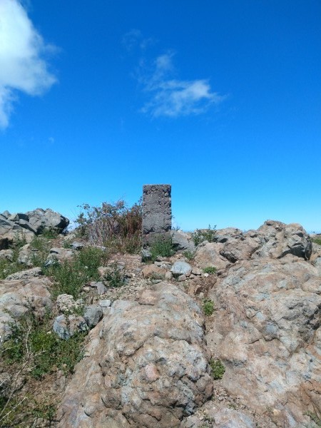 Monolito de la cumbre