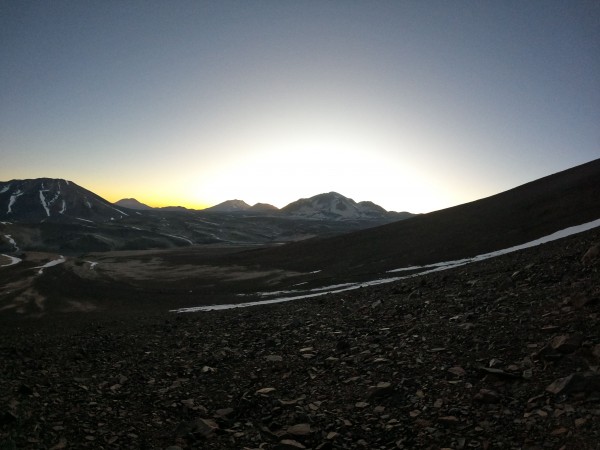 Amanecer durante el ascenso