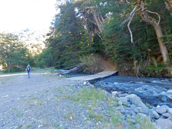 Cruce del río Castaño Overa