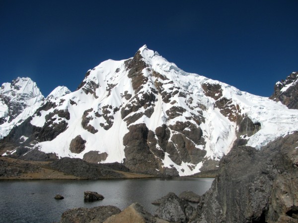 Nevado Huacrish