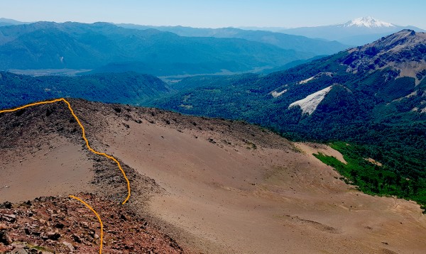 Vista a ruta recorrida de filo de aproximación hacia Norte