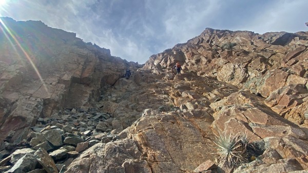 Pasadas de roca en la canaleta