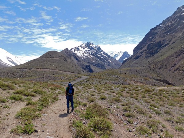 Camino minero hacia río Colorado