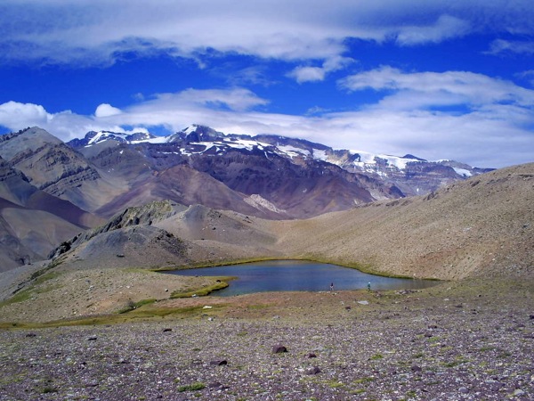 Laguna de los Patos y vista hacia el sur.