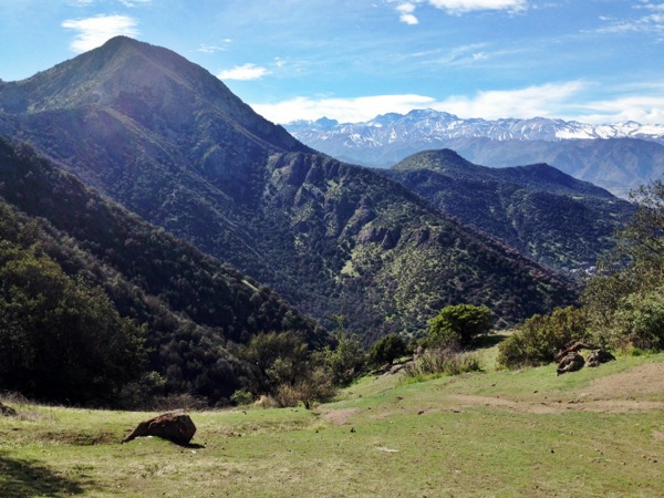 Vista hacia el Manquehue desde mirador La Montaña